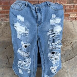 SHEIN Light Blue Distressed Boyfriend Jeans